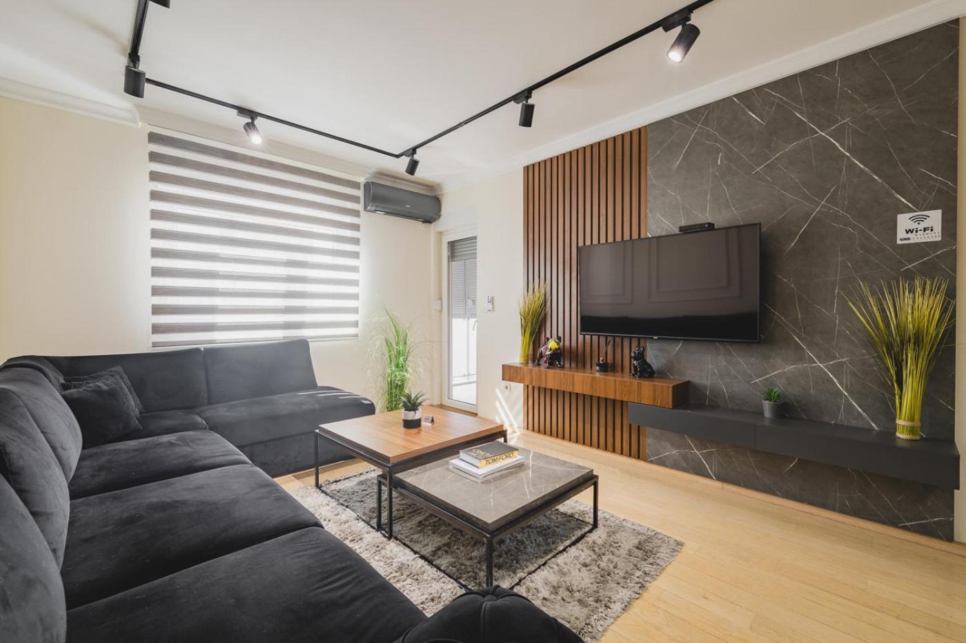 Harmony Apartments ポドゴリツァ エクステリア 写真